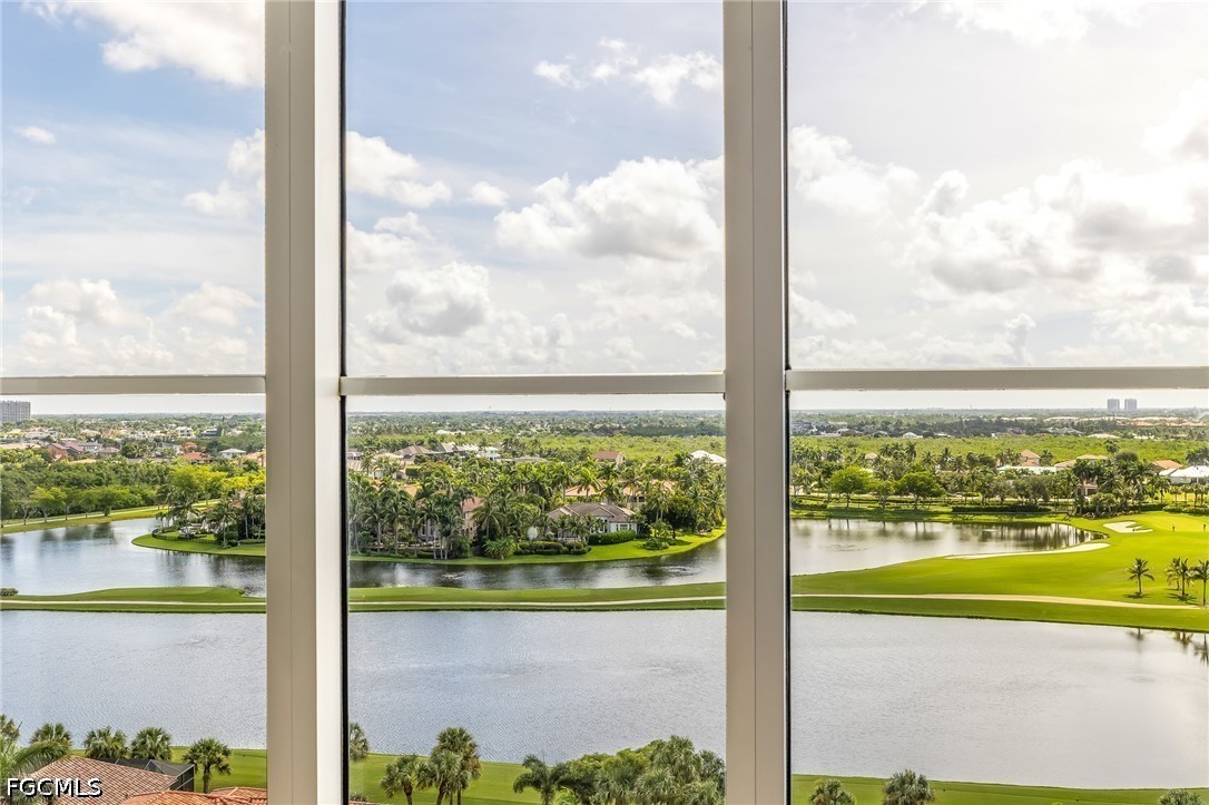 4 Bed Waterfront Home for Sale in Fort Myers, photo 36