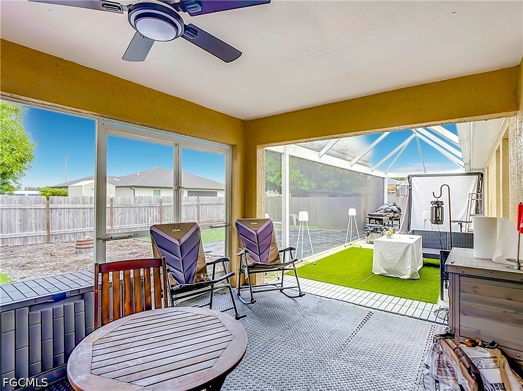 3 Bed SingleFamilyResidence for Sale in Cape Coral, photo 36