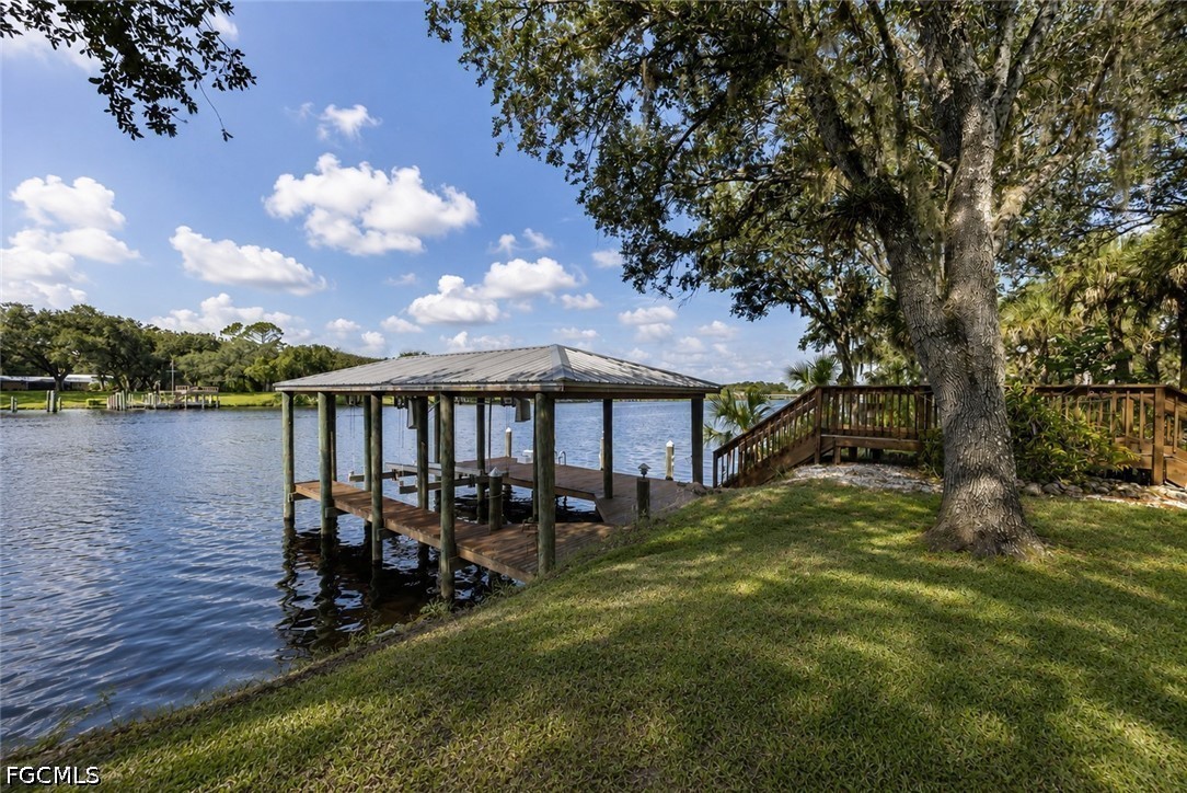 4 Bed Waterfront Home for Sale in Labelle, photo 36