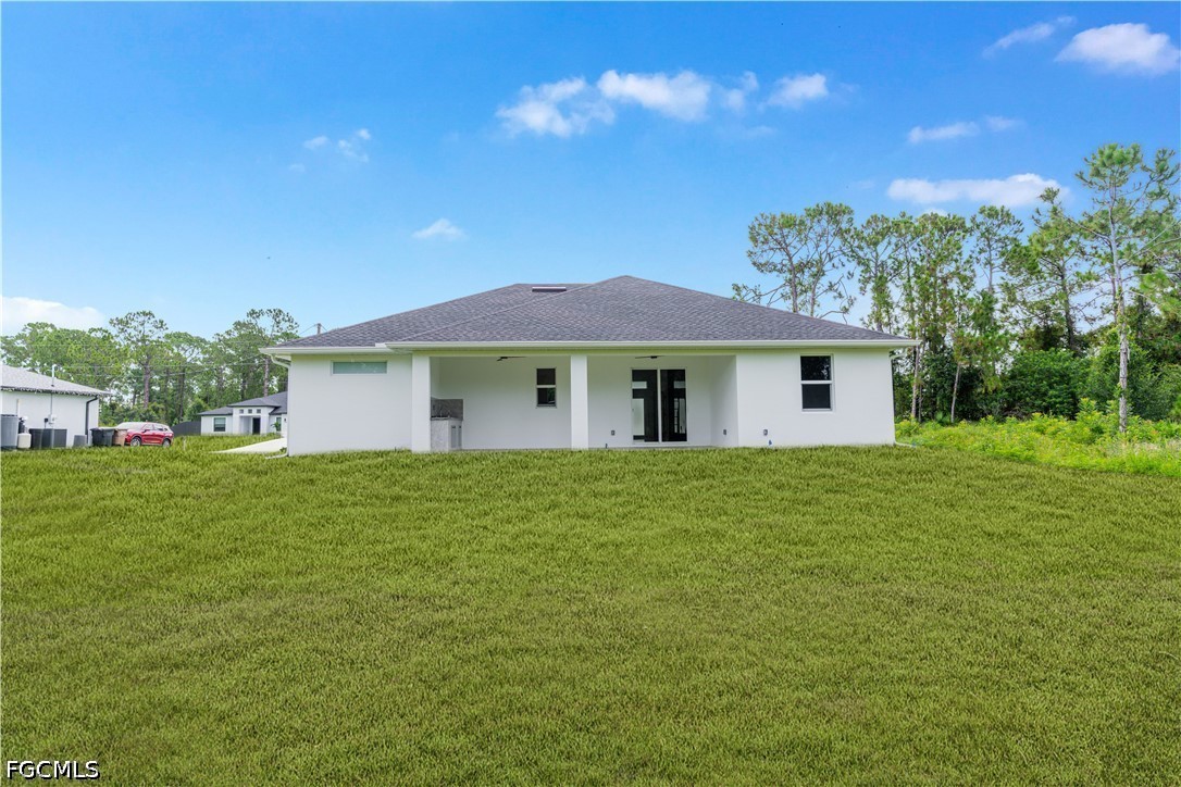3 Bed SingleFamilyResidence for Sale in Lehigh Acres, photo 36