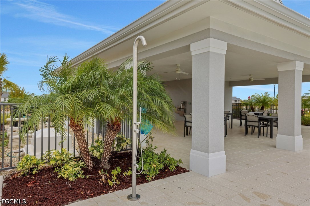 3 Bed SingleFamilyResidence for Sale in Creekside Run, photo 36