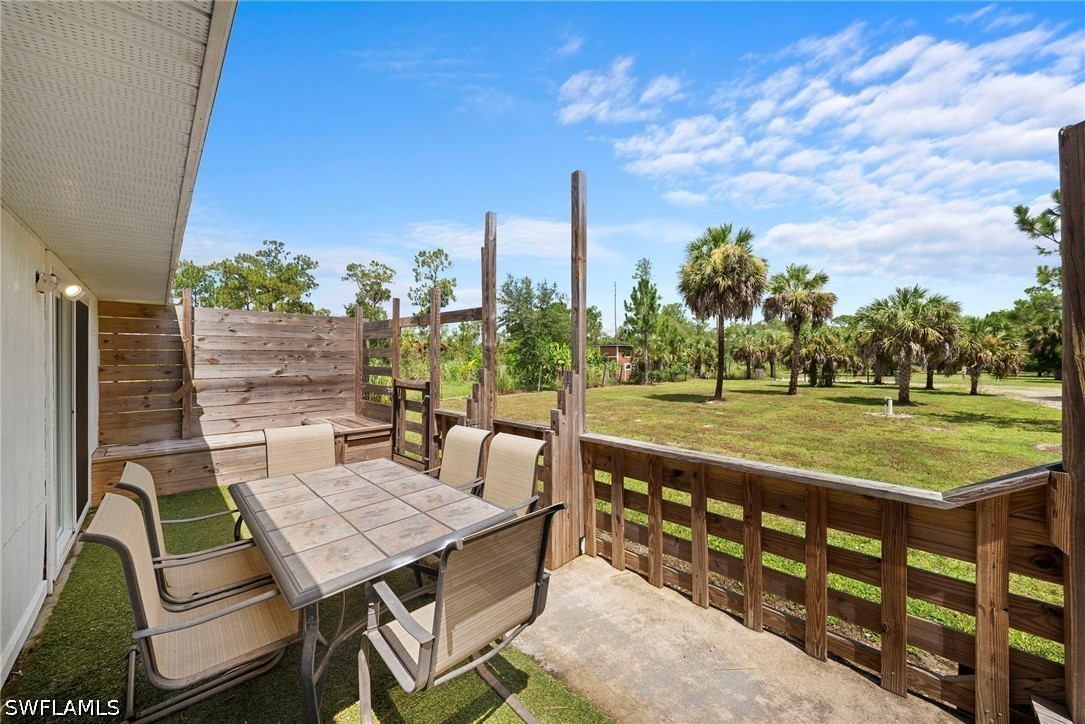 3 Bed SingleFamilyResidence for Sale in Naples, photo 36