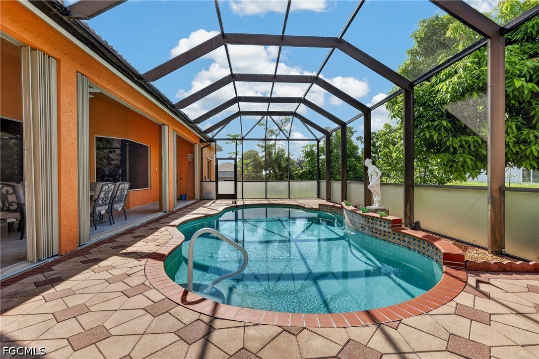 3 Bed Pool Home for Sale in Cape Coral, photo 36
