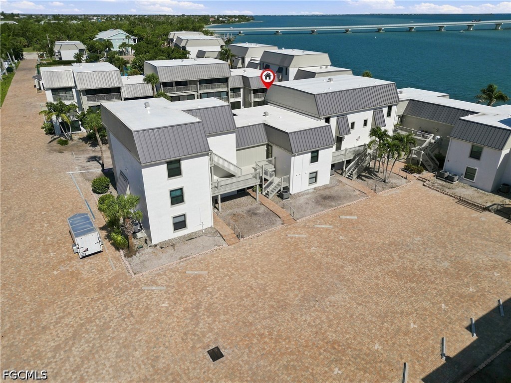 2 Bed Waterfront Home for Sale in Sanibel, photo 36
