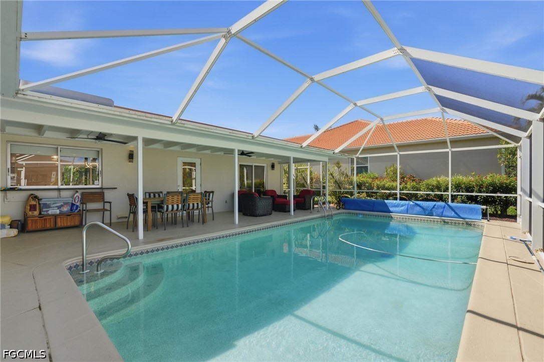 3 Bed Pool Home for Sale in Cape Coral, photo 36