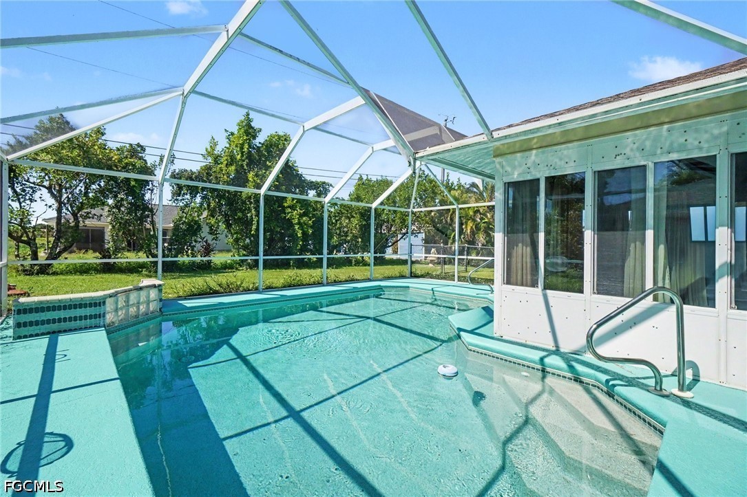 3 Bed Pool Home for Sale in Cape Coral, photo 36
