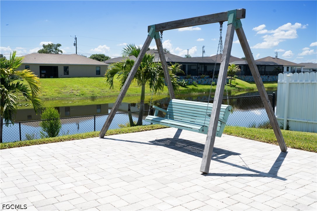 3 Bed Pool Home for Sale in Cape Coral, photo 36