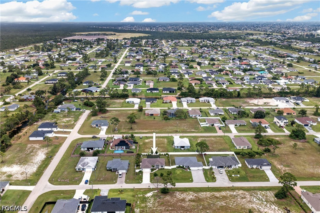 3 Bed Pool Home for Sale in Cape Coral, photo 36