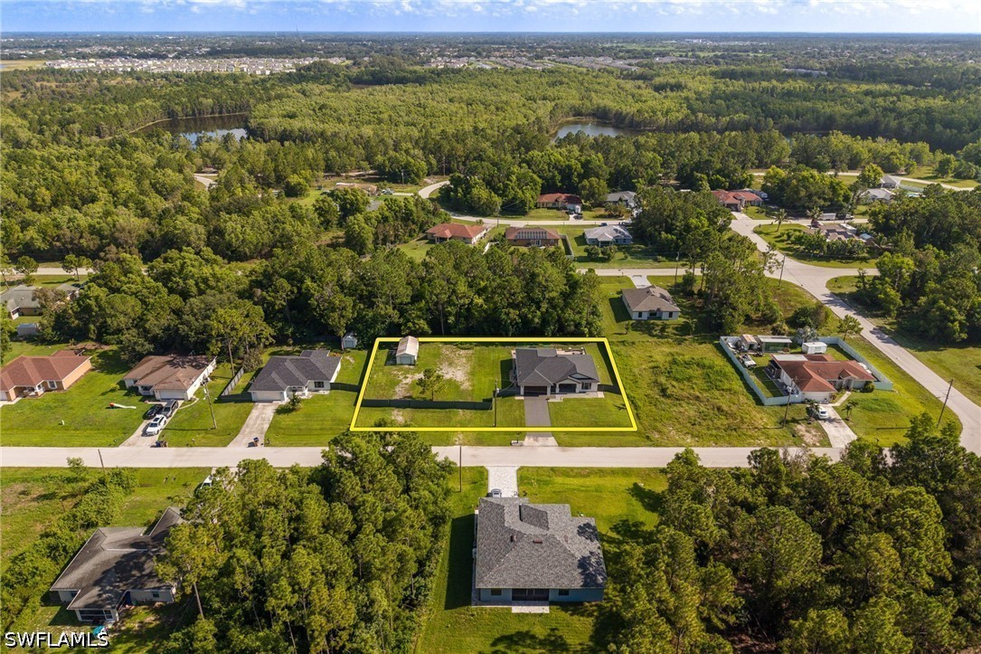3 Bed SingleFamilyResidence for Sale in Mirror Lakes, photo 36