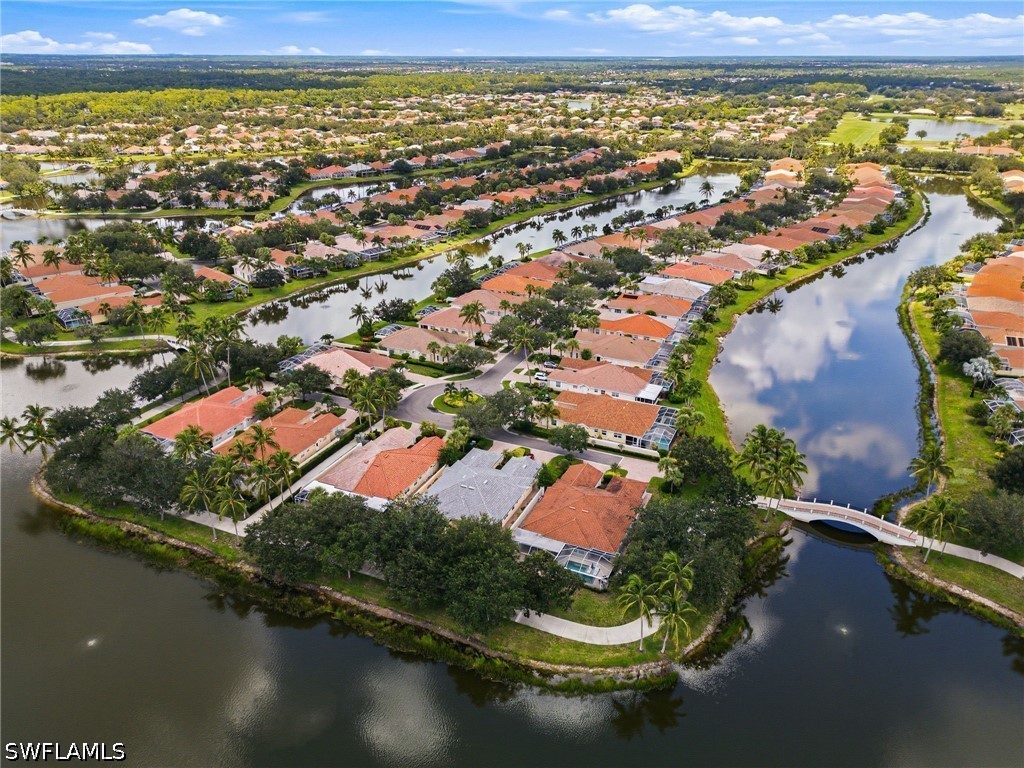 2 Bed Waterfront Home for Sale in Island Walk, photo 36