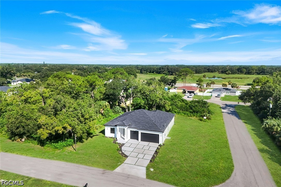 4 Bed SingleFamilyResidence for Sale in Labelle, photo 36