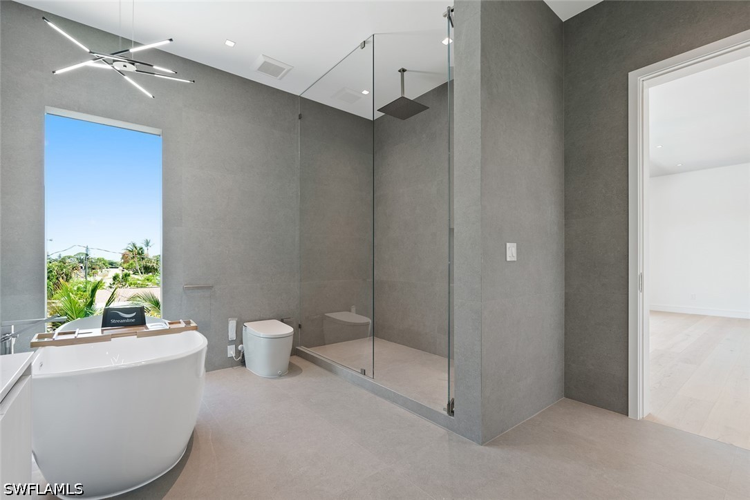 5 Bed Pool Home for Sale in Marco Beach, photo 36