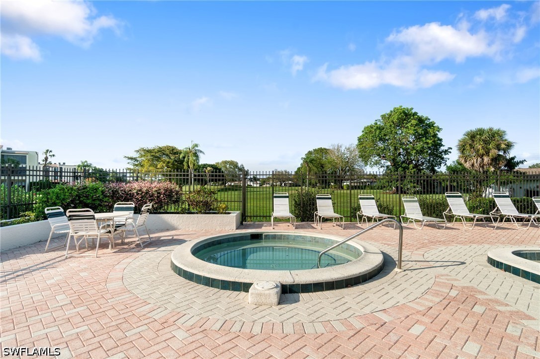 2 Bed Condominium for Sale in Lakewood, photo 36