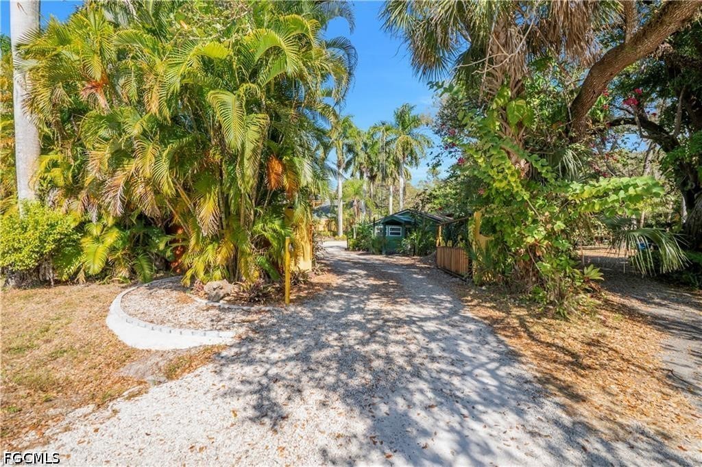 5 Bed SingleFamilyResidence for Sale in North Fort Myers, photo 36