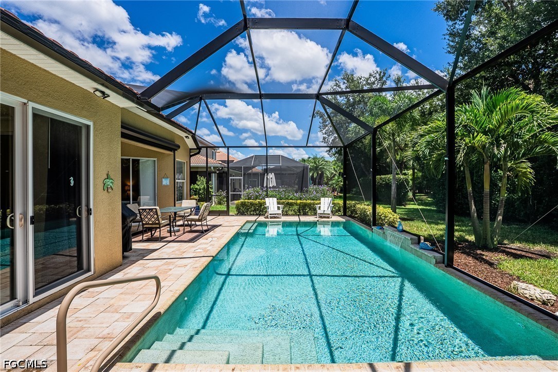 3 Bed Pool Home for Sale in Stoneybrook, photo 36