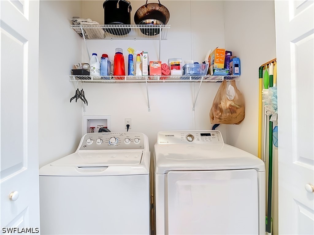 2 Bed ManufacturedHome for Sale in Fort Myers, photo 36