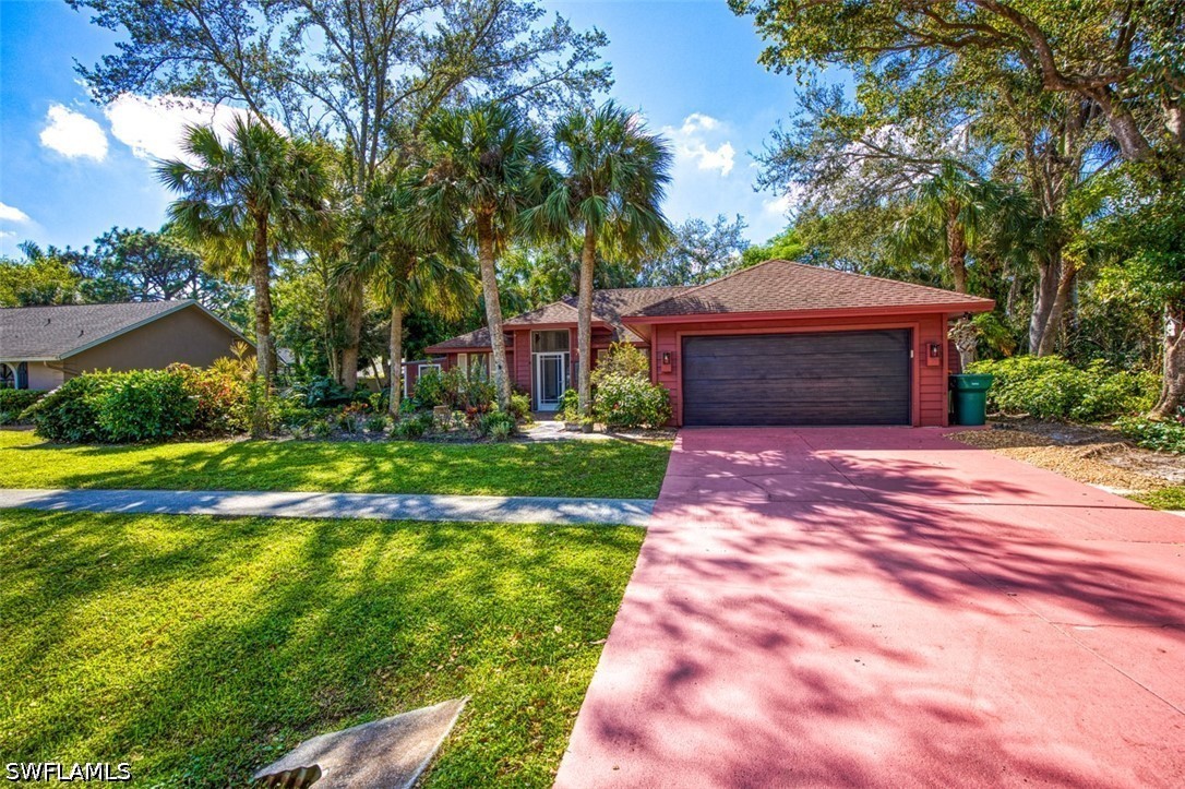 3 Bed SingleFamilyResidence for Sale in Naples, photo 36