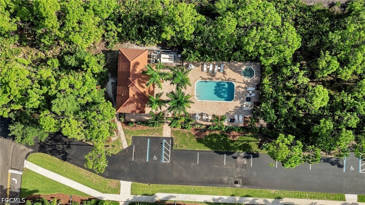 3 Bed Pool Home for Sale in Esplanade, photo 36