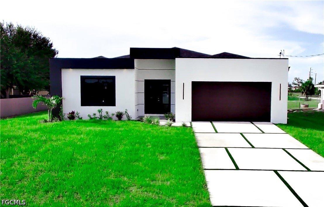 4 Bed SingleFamilyResidence for Sale in Cape Coral, photo 36