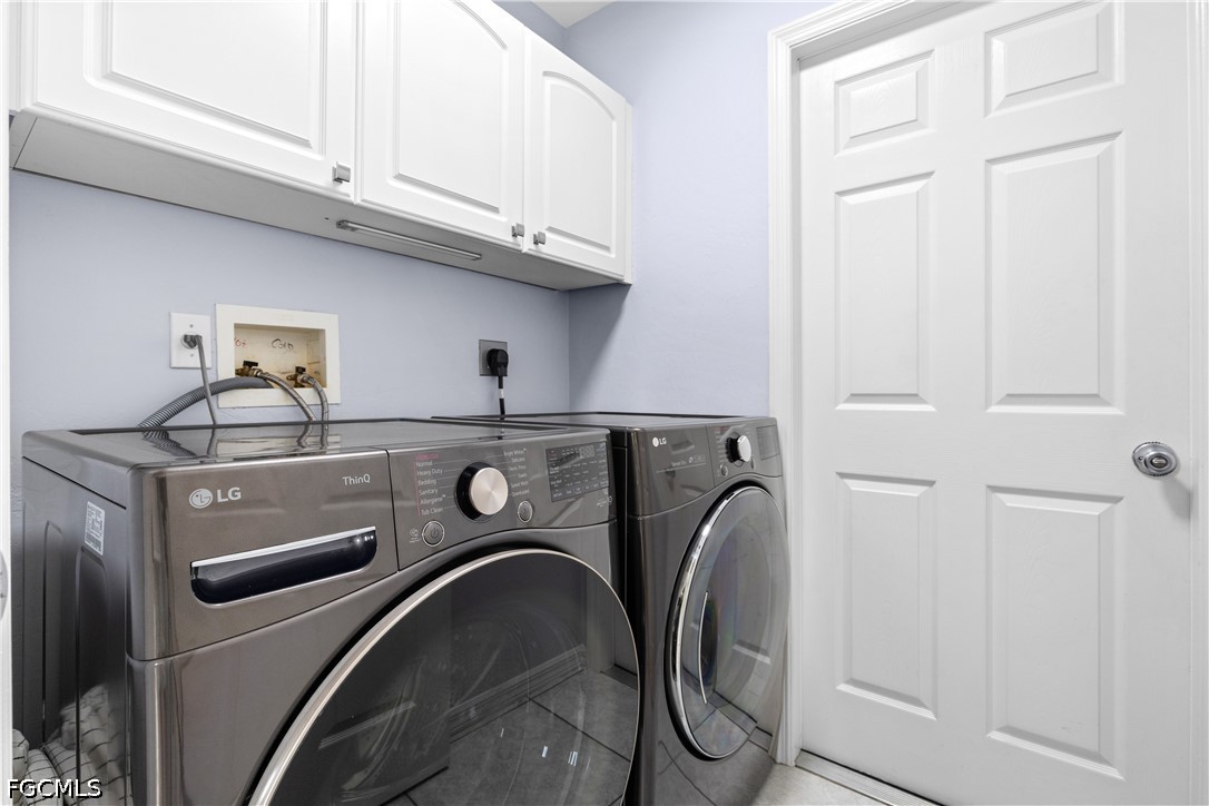 3 Bed SingleFamilyResidence for Sale in Cape Coral, photo 36