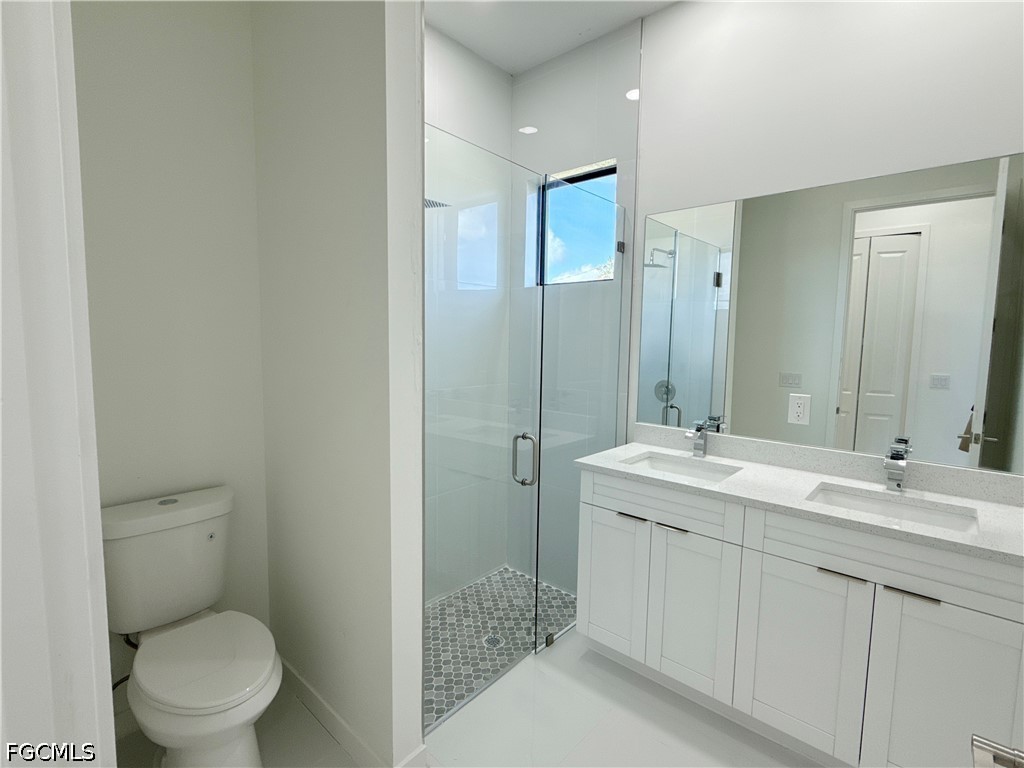 4 Bed SingleFamilyResidence for Sale in Cape Coral, photo 36