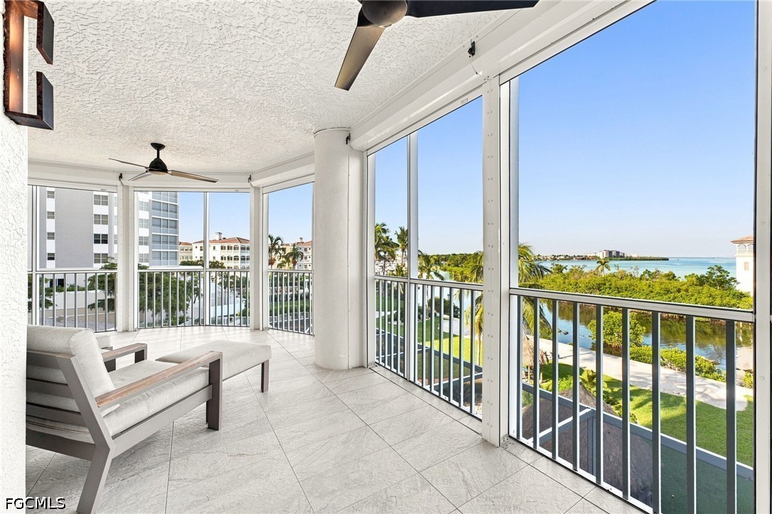 3 Bed Waterfront Home for Sale in The Shores, photo 36