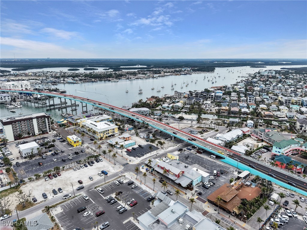 2 Bed Condominium for Sale in Fort Myers Beach, FL, $315,000 — photo 37