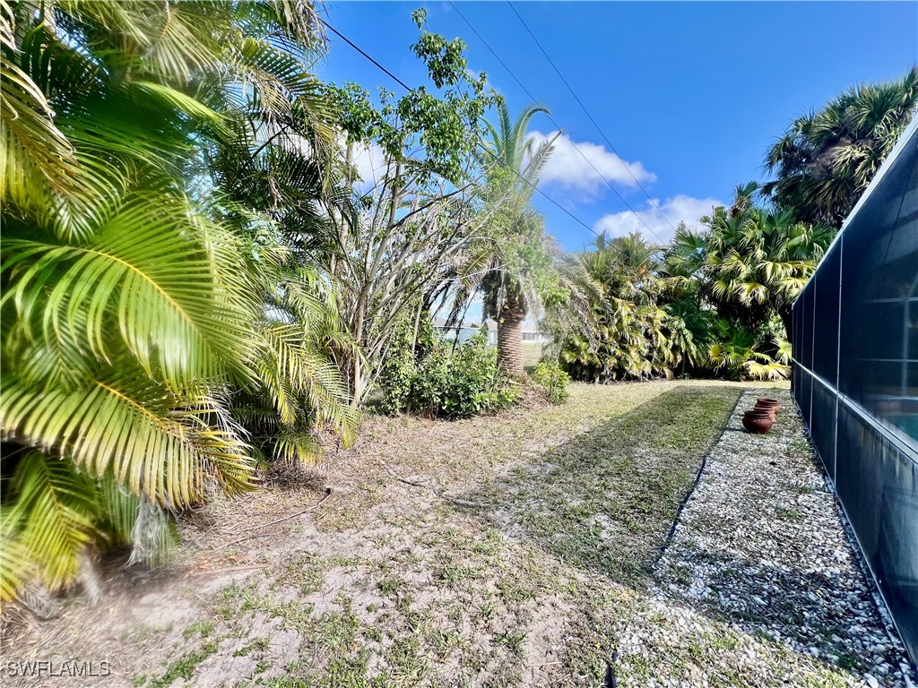 3 Bed Pool Home for Sale in Lehigh Acres, photo 37