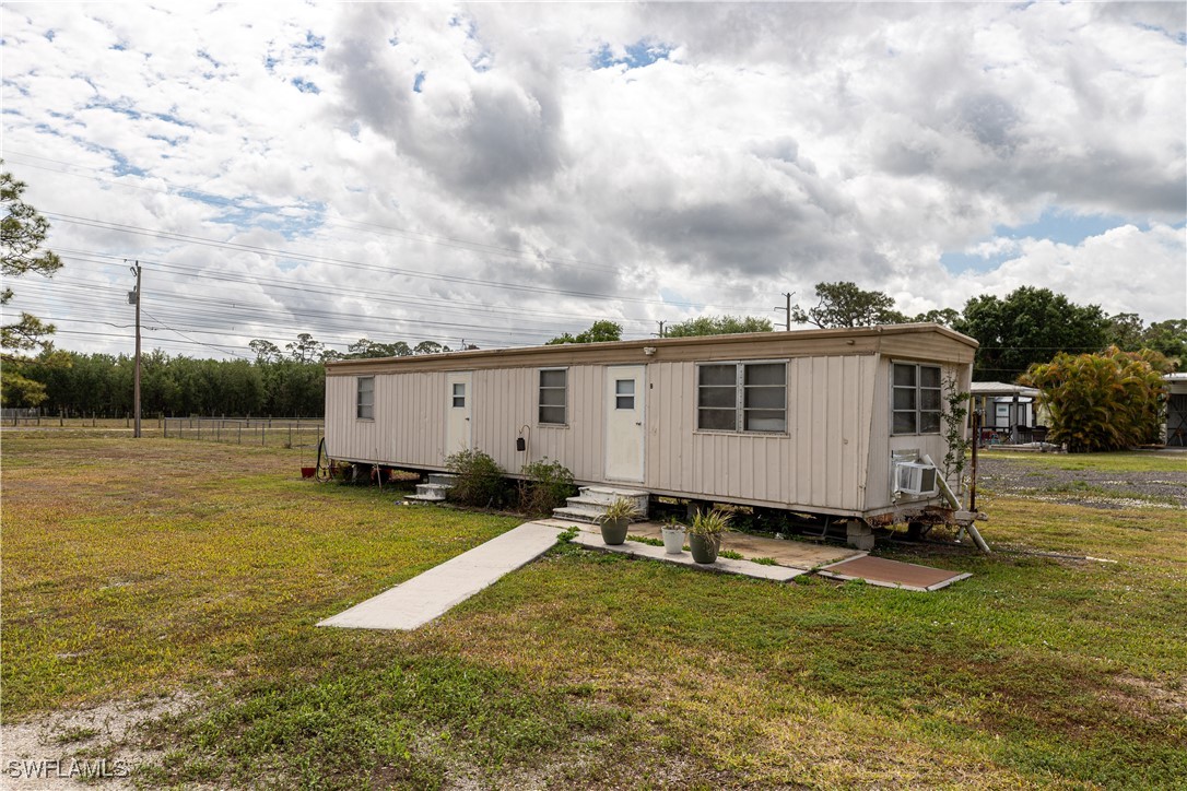 3 Bed SingleFamilyResidence for Sale in North Fort Myers, FL — photo 37
