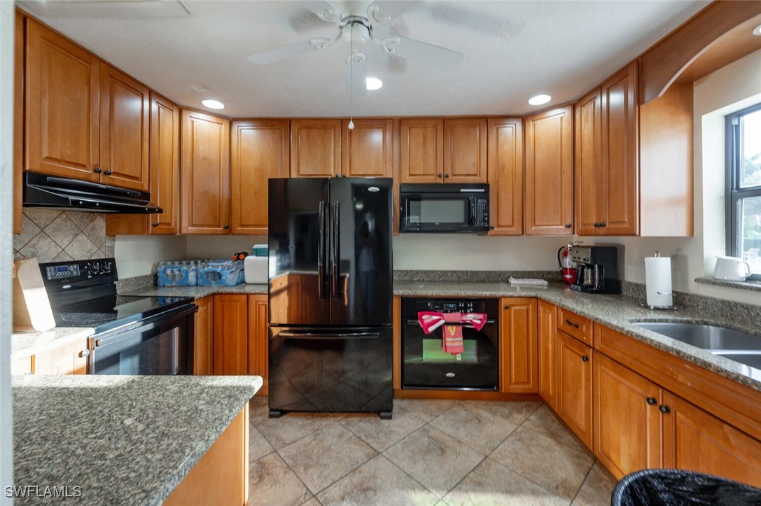 2 Bed Condominium for Sale in Forest Lakes, FL, $149,900 — photo 37