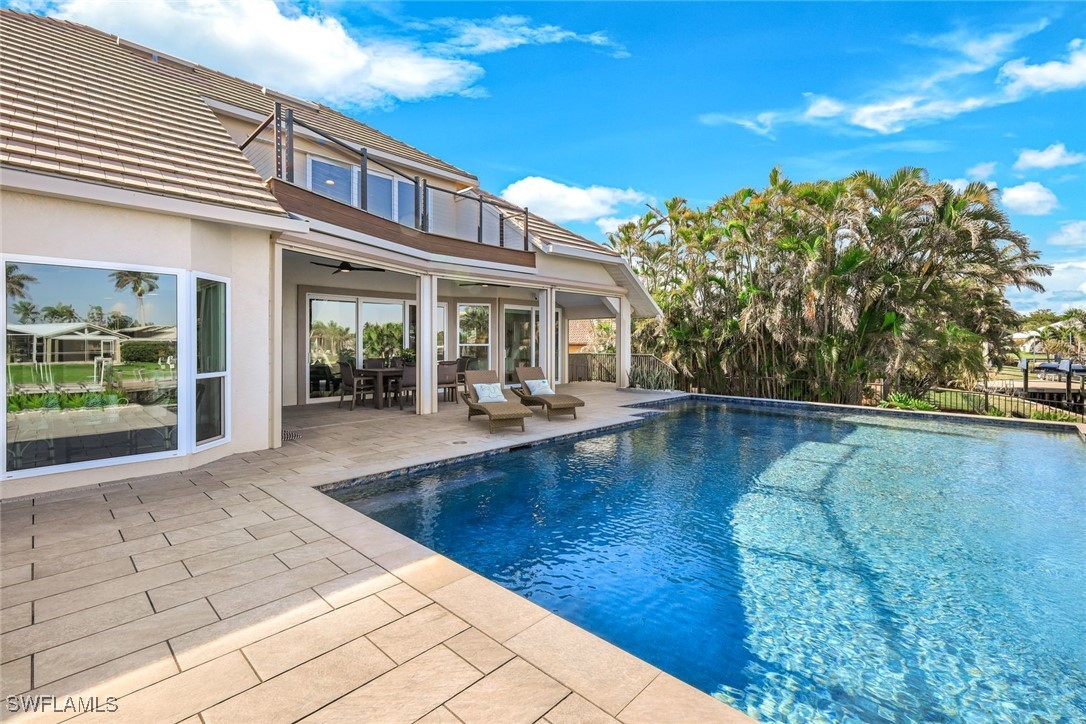 4 Bed Pool Home for Sale in Palm Acres, photo 37