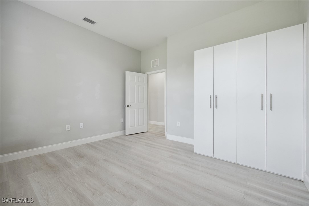 3 Bed SingleFamilyResidence for Sale in Lehigh Acres, photo 37