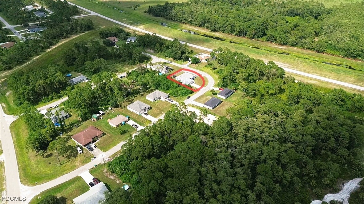 3 Bed SingleFamilyResidence for Sale in Port Labelle, FL — photo 37