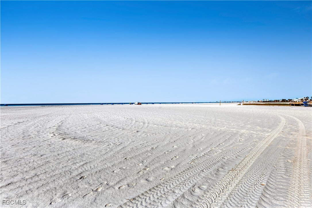 2 Bed Waterfront Home for Sale in Sandarac Condo, photo 37