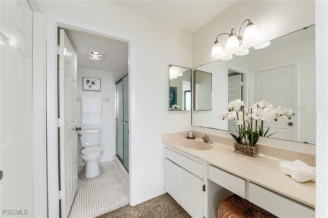 2 Bed Waterfront Home for Sale in The Palms Of Bay Beach, FL — photo 37