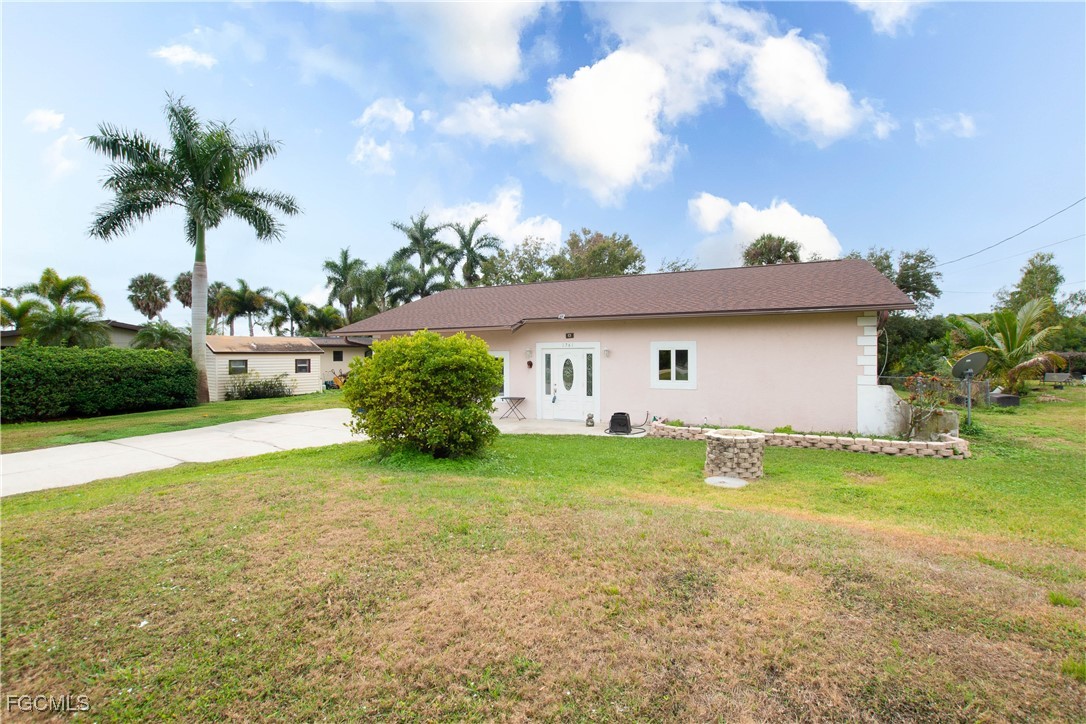 3 Bed Waterfront Home for Sale in North Fort Myers, photo 37
