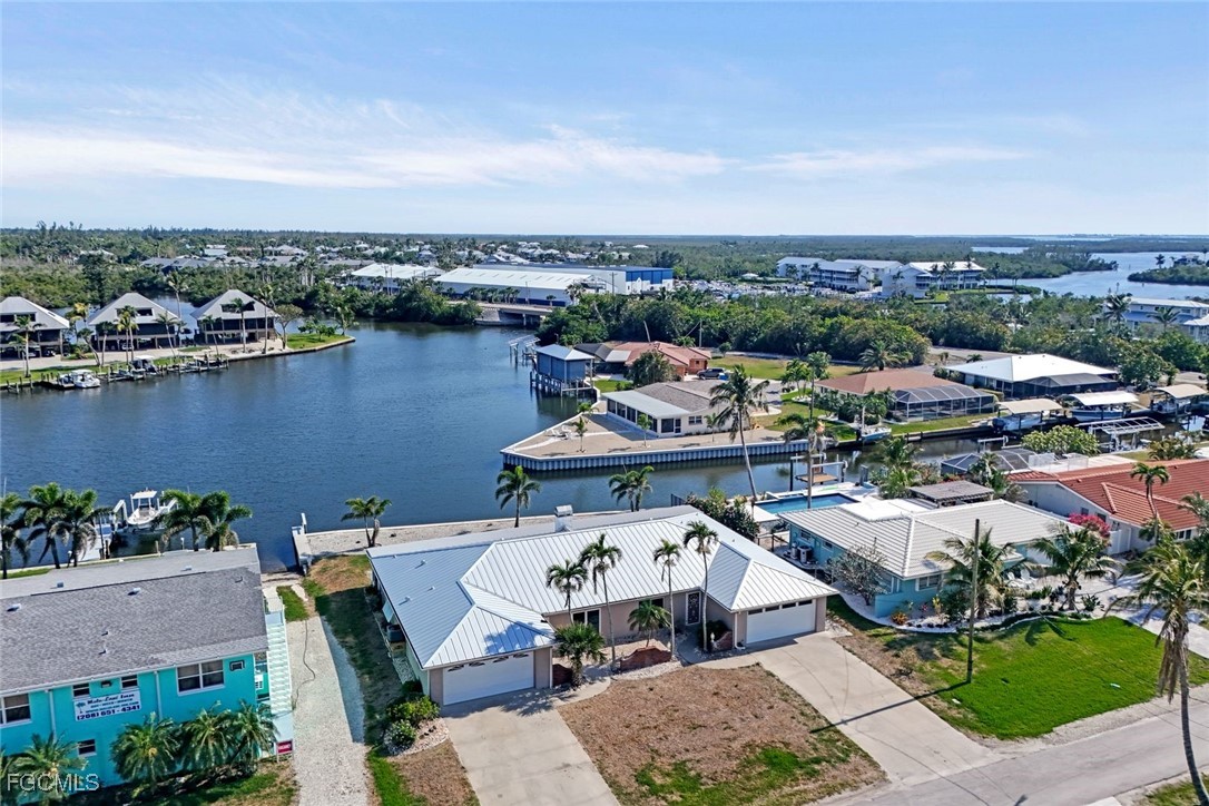 2 Bed Waterfront Home for Sale in Bokeelia, photo 37