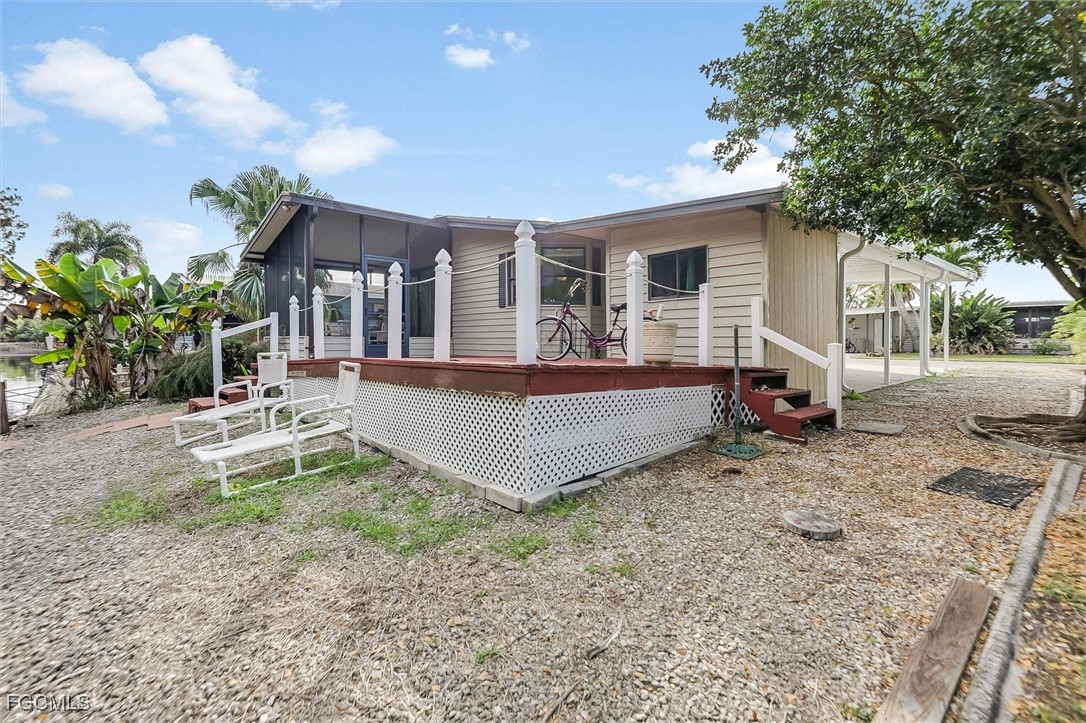 2 Bed Waterfront Home for Sale in Pine Island Cove, photo 37