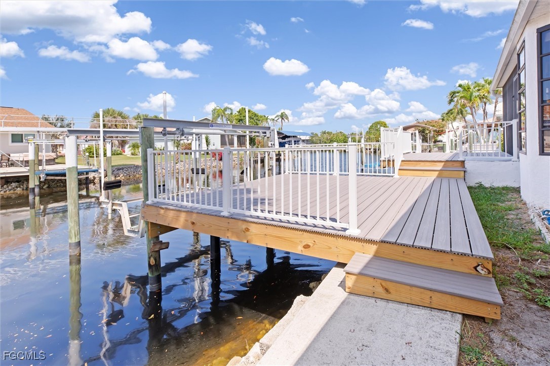 3 Bed Waterfront Home for Sale in Punta Gorda, photo 37