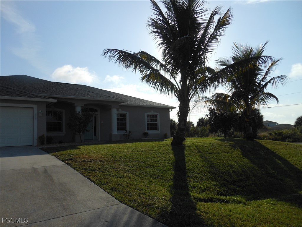 3 Bed SingleFamilyResidence for Sale in Lehigh Acres, FL — photo 37