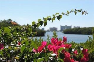 2 Bed Waterfront Home for Sale in Boardwalk Condo, photo 37