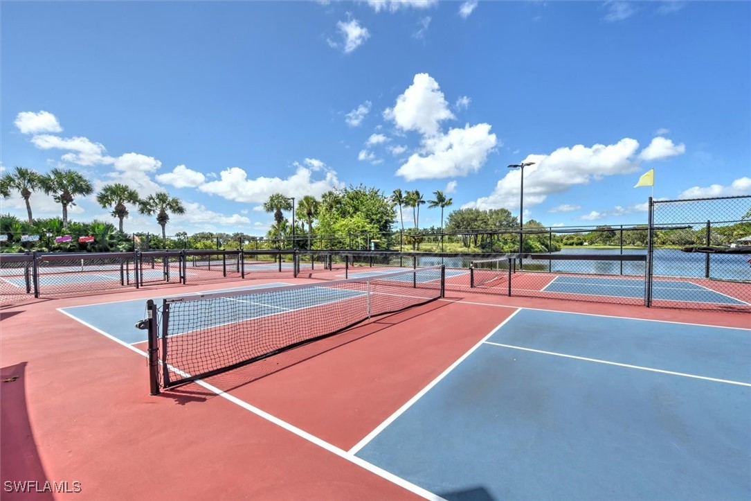 2 Bed Condominium for Sale in Whisper Trace, photo 37