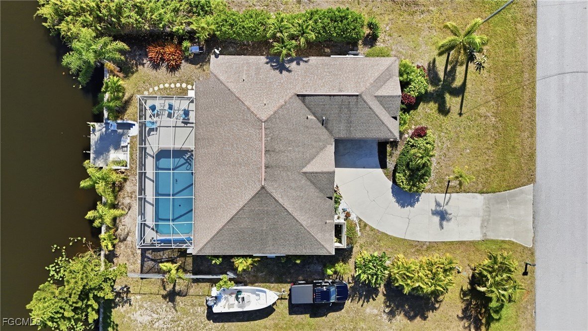 3 Bed Pool Home for Sale in Cape Coral, photo 37