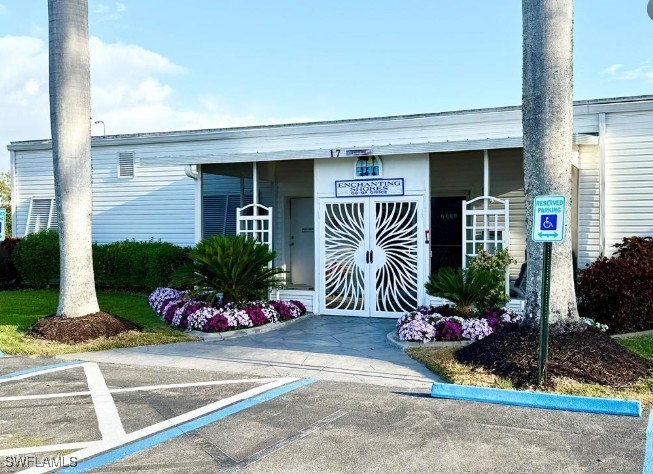 2 Bed ManufacturedHome for Sale in Naples, FL, $279,000 — photo 37