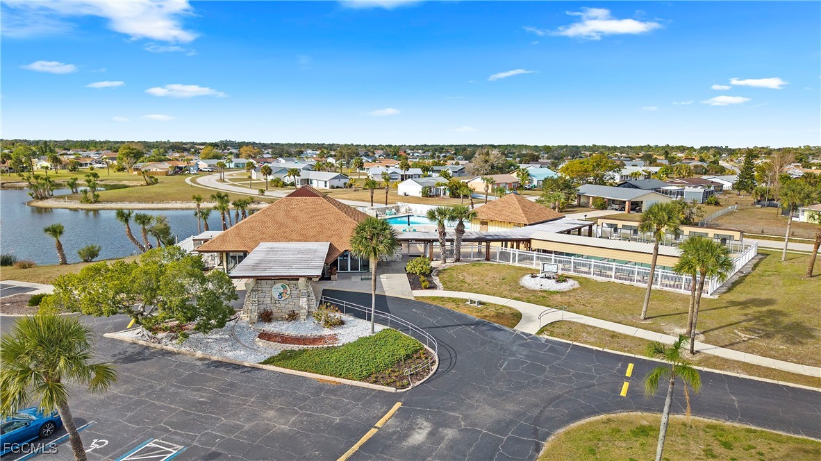 2 Bed SingleFamilyResidence for Sale in Gulf Cove, photo 37