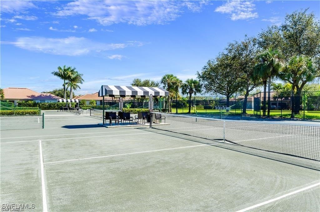 2 Bed Waterfront Home for Sale in Naples, photo 37