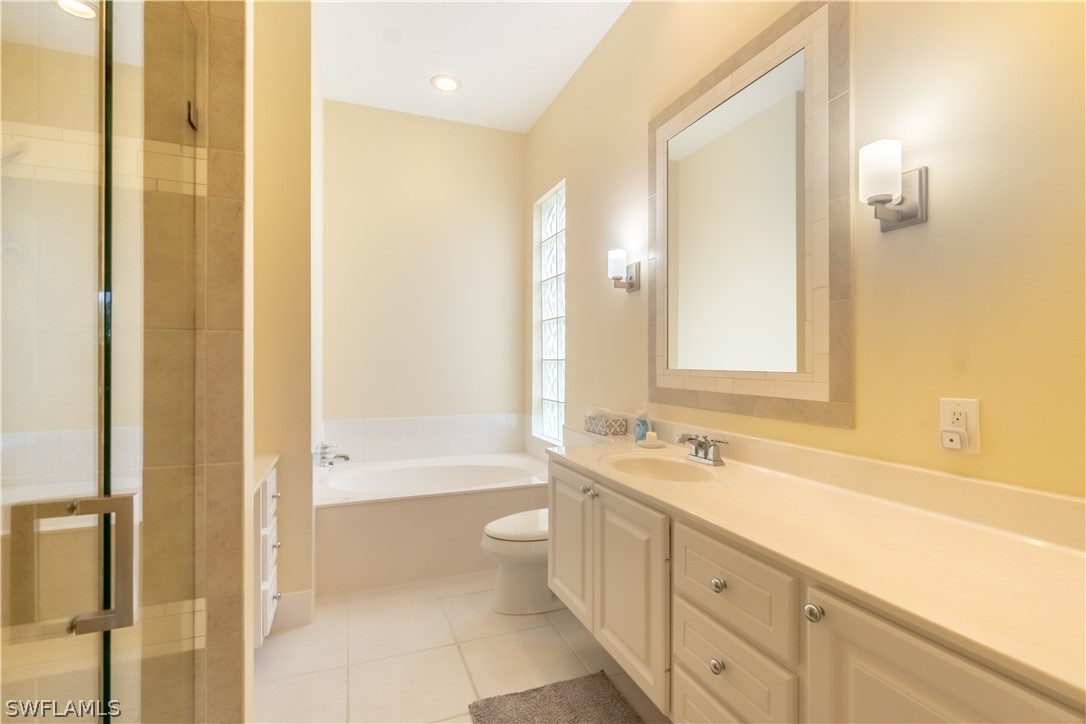 4 Bed Waterfront Home for Sale in Verona Walk, FL, $750,000 — photo 37