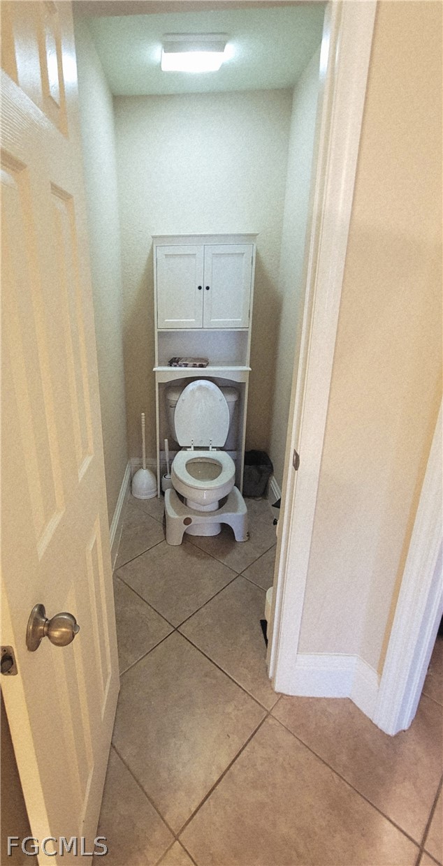 4 Bed SingleFamilyResidence for Sale in Lehigh Acres, photo 37