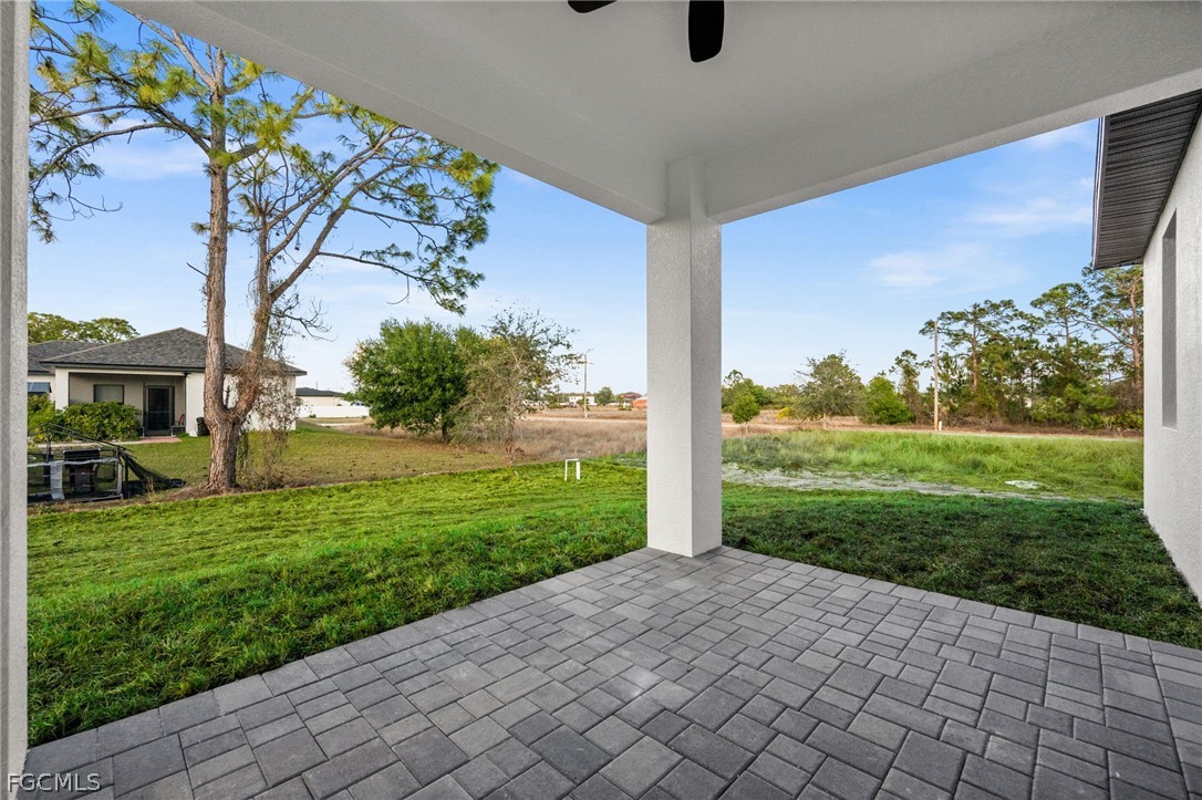 3 Bed SingleFamilyResidence for Sale in Lehigh Acres, photo 37