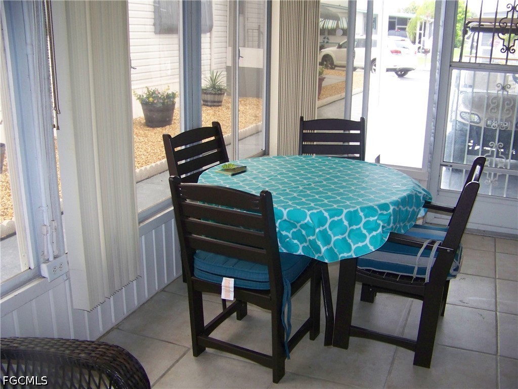 2 Bed ManufacturedHome for Sale in Carriage Village, photo 37